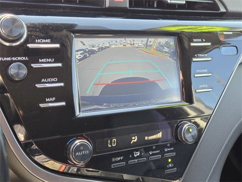 Certified 2019 Toyota Camry SE image 22