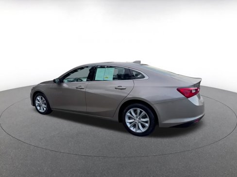Used 2023 Chevrolet Malibu LT w/ Driver Confidence Package image 10