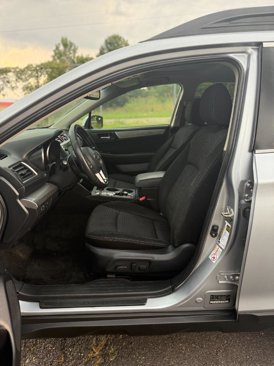 Used 2015 Subaru Outback 2.5i Premium image 10