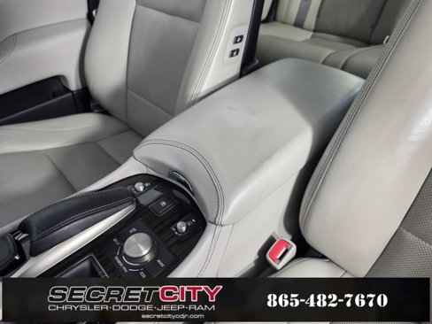 Used 2015 Lexus LS 460 AWD image 25