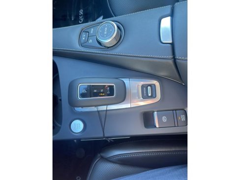 New 2025 INFINITI QX50 Luxe image 31
