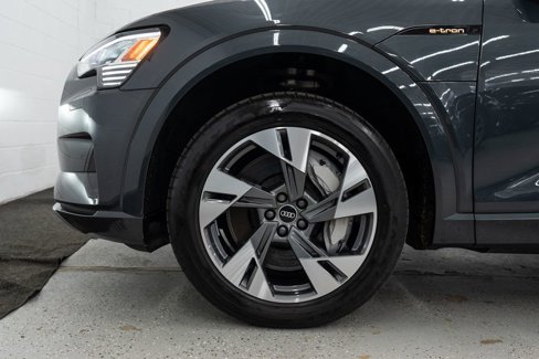 Used 2021 Audi e-tron Premium image 34
