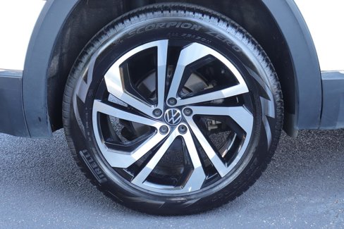 Used 2021 Volkswagen Atlas SEL Premium image 50