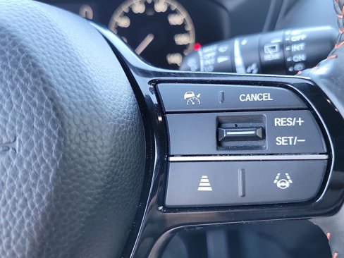 Used 2023 Honda HR-V Sport image 6