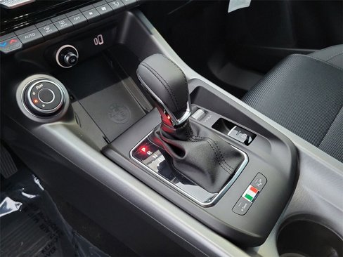 New 2024 Alfa Romeo Tonale Ti image 11