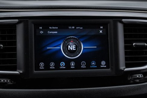 Used 2018 Chrysler Pacifica Touring Plus w/ Tire & Wheel Group image 37