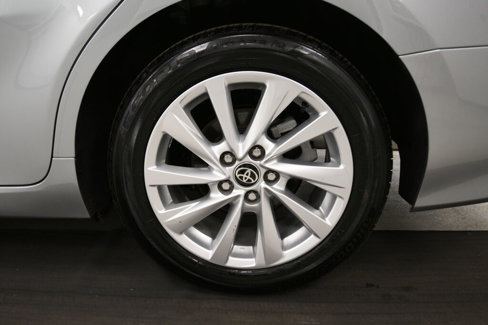 Used 2023 Toyota Camry LE image 30