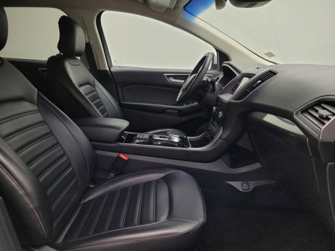 Used 2019 Ford Edge SEL w/ Equipment Group 201A image 21