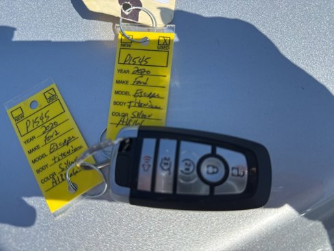 Used 2020 Ford Escape Titanium image 16