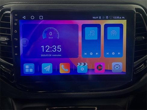 Used 2018 Jeep Compass Sport image 11