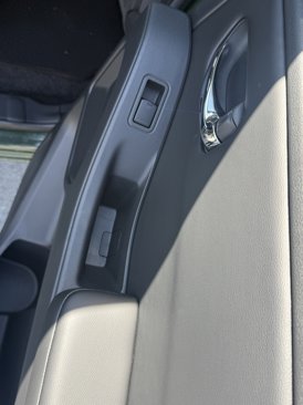 New 2025 Nissan Frontier SV w/ Tailgate Accent Package image 28