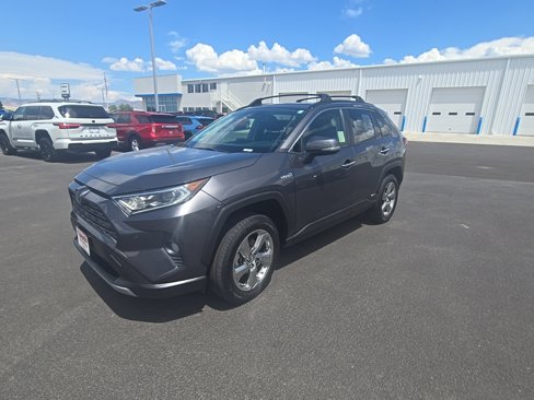 Used 2019 Toyota RAV4 Limited image 7