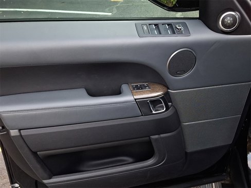 Used 2014 Land Rover Range Rover Sport Autobiography image 16