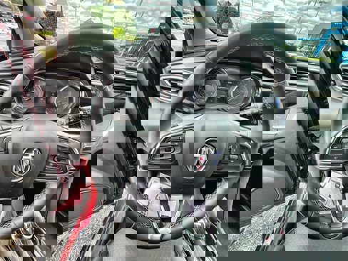 Used 2022 Buick Encore GX Select w/ Sport Touring Package image 11