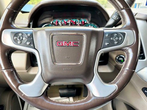 Used 2018 GMC Yukon SLT image 24