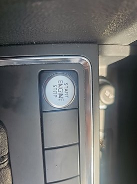 Used 2017 Volkswagen Jetta SE image 32