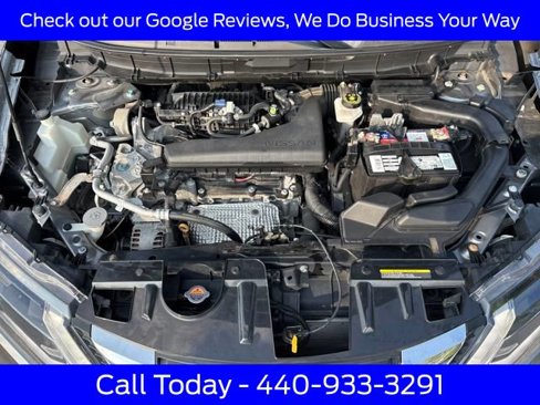 Used 2018 Nissan Rogue SV image 23