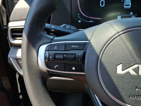 Used 2023 Kia Sportage LX image 20