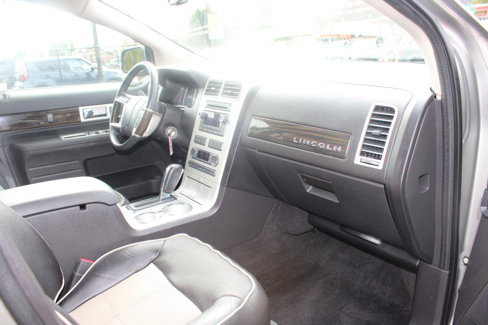 Used 2008 Lincoln MKX 2WD image 15