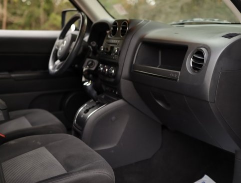 Used 2011 Jeep Patriot Latitude image 24