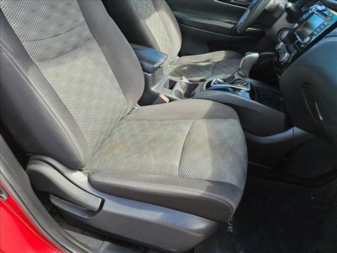Used 2020 Nissan Rogue Sport SV image 20