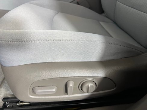 Used 2025 Chevrolet Malibu LT image 23
