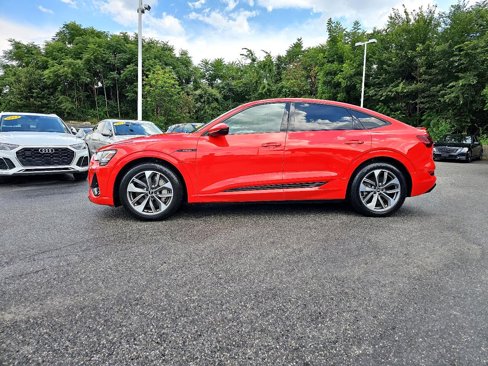 Used 2021 Audi e-tron Premium w/ Black Optic Package image 8