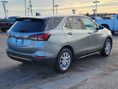 Used 2023 Chevrolet Equinox LT image 5