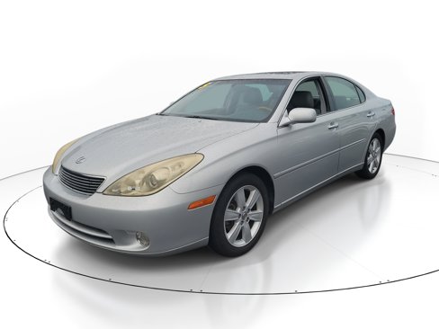Used 2005 Lexus ES 330 image 2