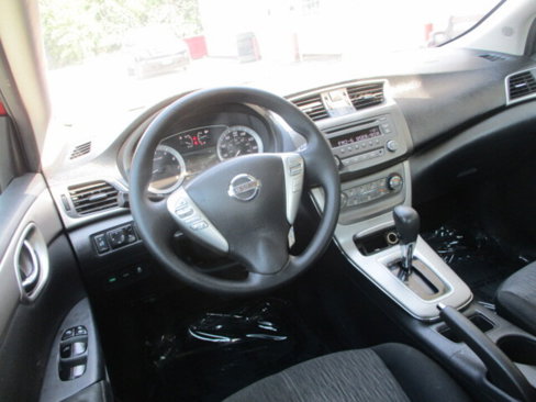 Used 2014 Nissan Sentra SV image 7