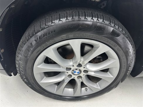 Used 2018 BMW X5 xDrive35i w/ M Sport Package image 16