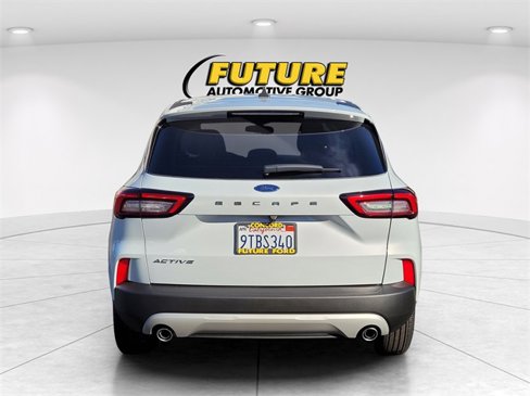 New 2025 Ford Escape Active image 6