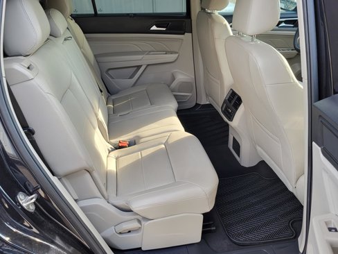 Used 2022 Volkswagen Atlas SE image 11