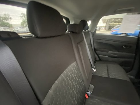 Used 2024 Mitsubishi Outlander Sport ES image 24