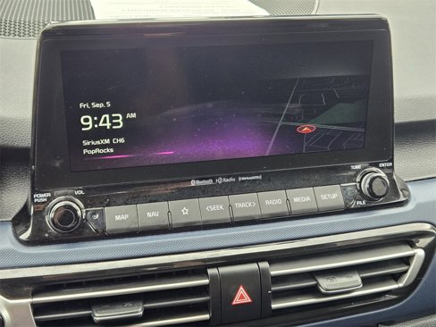 Used 2023 Kia Seltos S w/ Navigation Package image 12