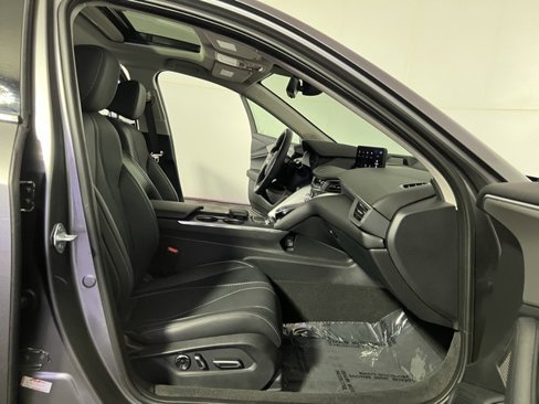 Used 2025 Acura TLX w/ Technology Package image 29