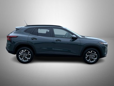 New 2026 Chevrolet Trax LT w/ Driver Confidence Package image 4