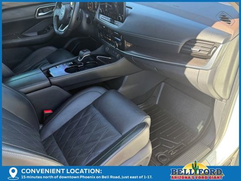 Used 2021 Nissan Rogue Platinum image 9