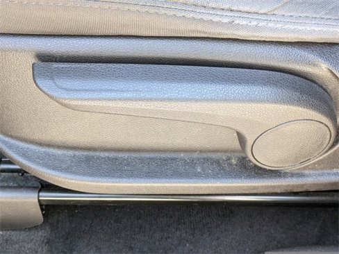 Used 2020 Hyundai Santa Fe SE image 21