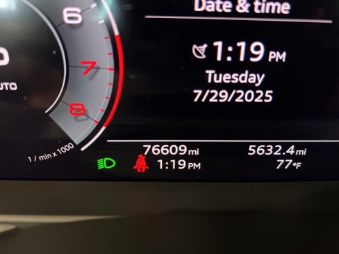Used 2021 Audi A6 Premium Plus image 30