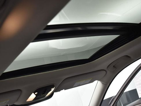 Certified 2025 INFINITI QX60 Luxe w/ Lighting Package (N94) image 18