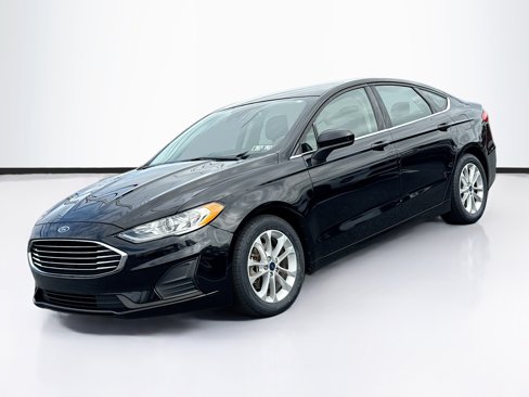 Certified 2019 Ford Fusion SE image 3