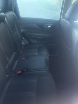 Used 2019 Nissan Rogue SL w/ Premium Package image 6