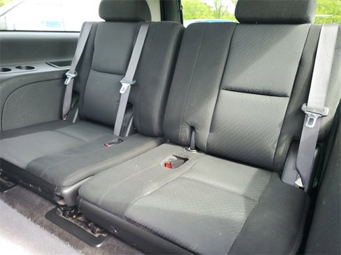 Used 2011 GMC Yukon XL SLE w/ Suspension Package, Off-Road image 25