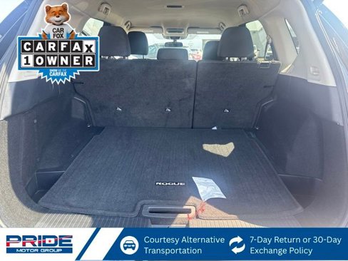 Used 2024 Nissan Rogue SV image 17