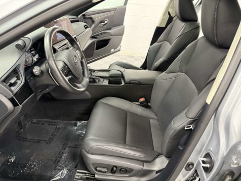 Used 2022 Lexus ES 250 image 11