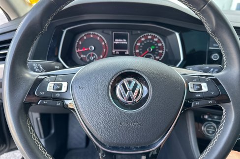 Used 2021 Volkswagen Jetta SE image 34