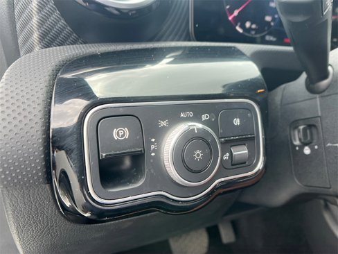 Certified 2024 Mercedes-Benz CLA 250 image 33