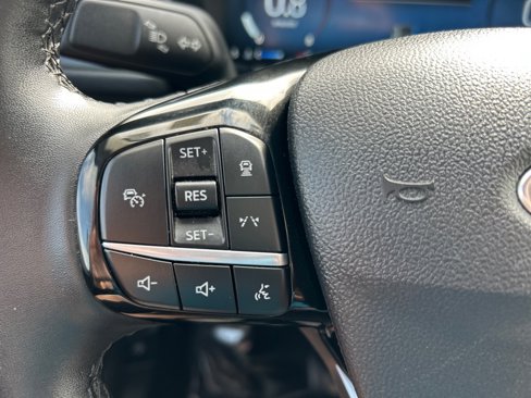Used 2023 Ford Escape Platinum image 25
