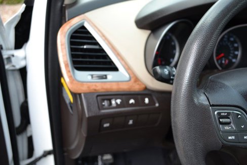 Used 2015 Hyundai Santa Fe Sport w/ Option Group 02 image 19